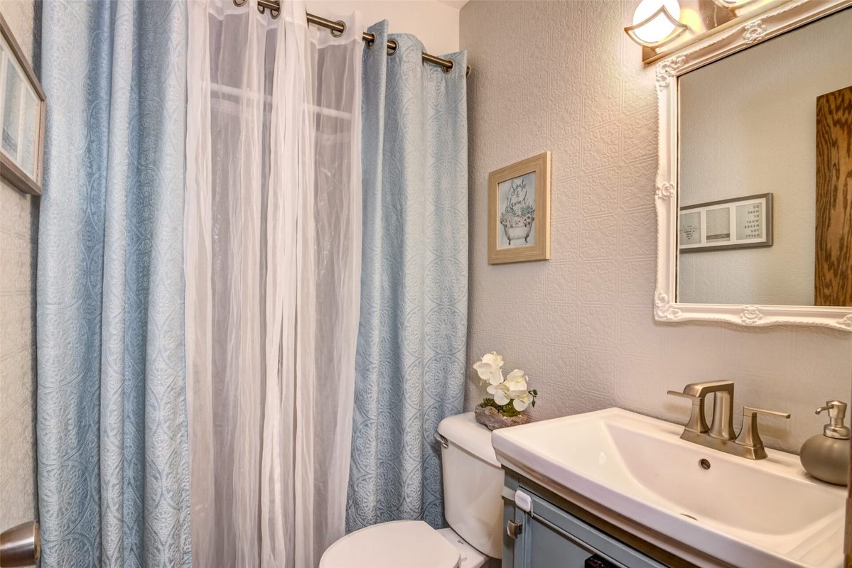 1439 Cummings Avenue, Eau Claire WI 54701 - Residential house for sale - MLS #1603959 - image16