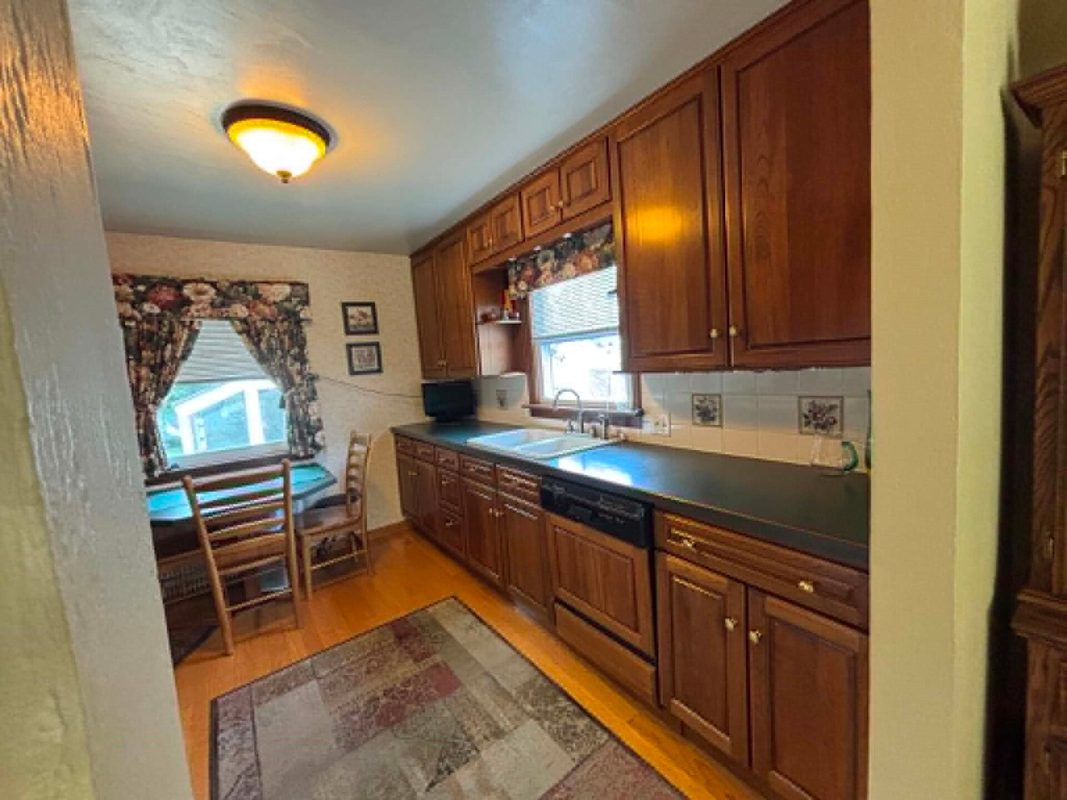 2120 Valmont Avenue, Eau Claire WI 54701 - Residential house for sale - MLS #1603919 - image9