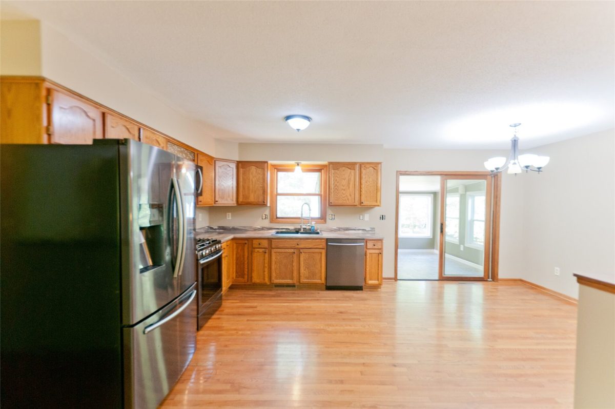 2067 17 3/4 Avenue