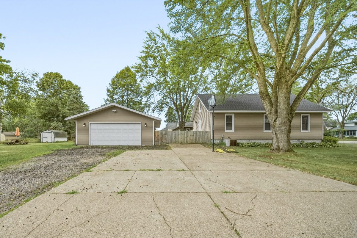479 Irvine Street, Chippewa Falls WI 54729 - Residential house for sale - MLS #1604358 - image8