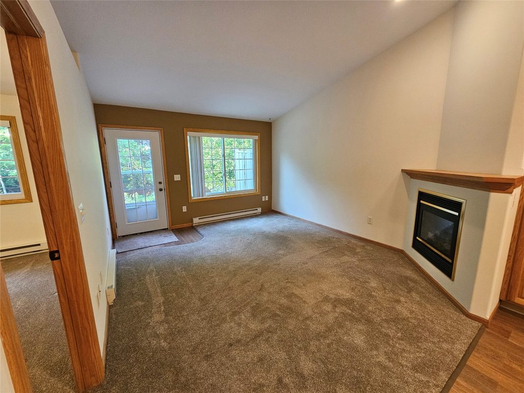 3330 Robin Meadows Lane, Eau Claire WI 54701 - Residential house for sale - MLS #1605117 - image9