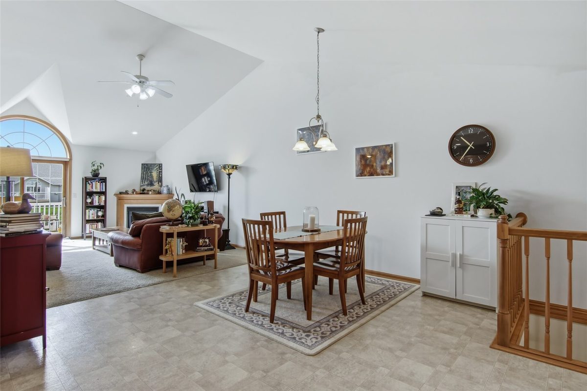 4229 Mill Ridge Circle, Eau Claire WI 54703 - Residential house for sale - MLS #1600823 - image11