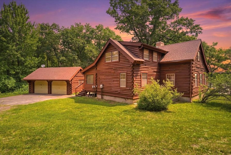 22498 Little Deer Road