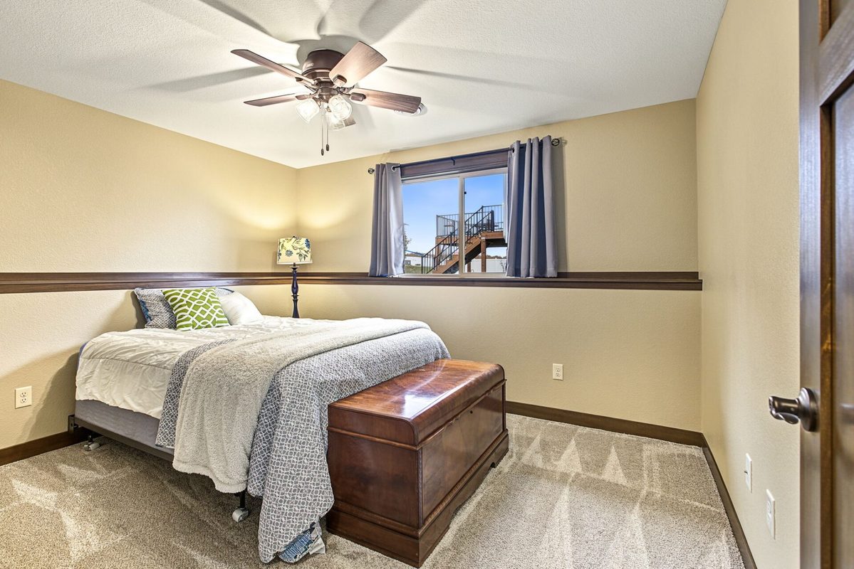 4878 Field Crest Lane, Eau Claire WI 54701 - Residential house for sale - MLS #1605976 - image17