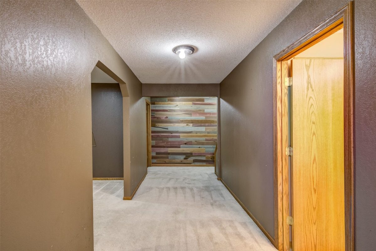 2728 Pine View Road, Eau Claire WI 54703 - Residential house for sale - MLS #1603837 - image26