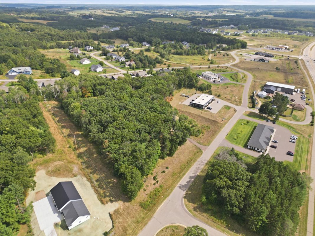 6040 Sandstone Road, Eau Claire WI 54701 - Residential house for sale - MLS #1604720 - image5