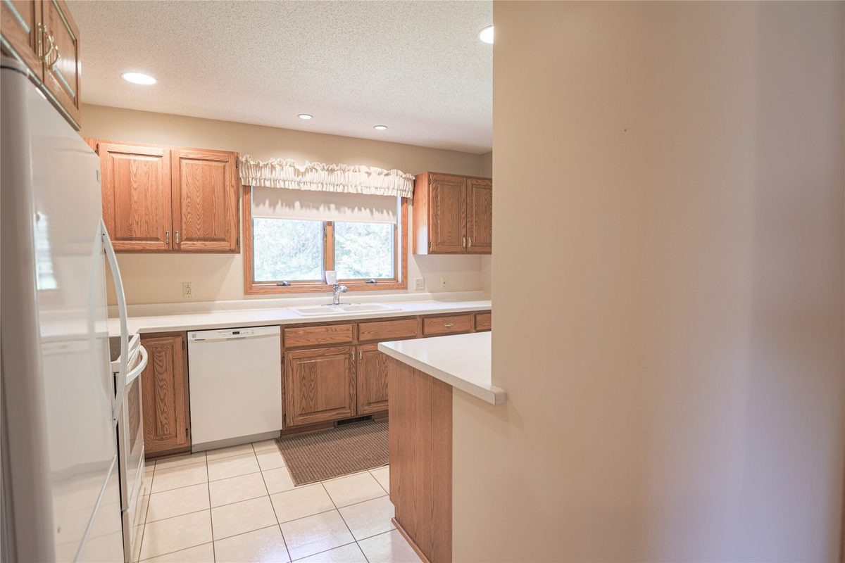 1825 Golf View Drive, River Falls WI 54022 - Residential house for sale - MLS #1601755 - image4