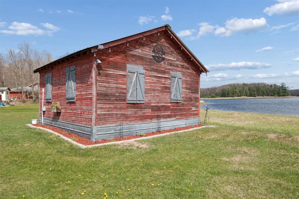 316 Wennenberg Shore Drive, Shell Lake WI 54871 - Residential house for sale - MLS #1599415 - image16