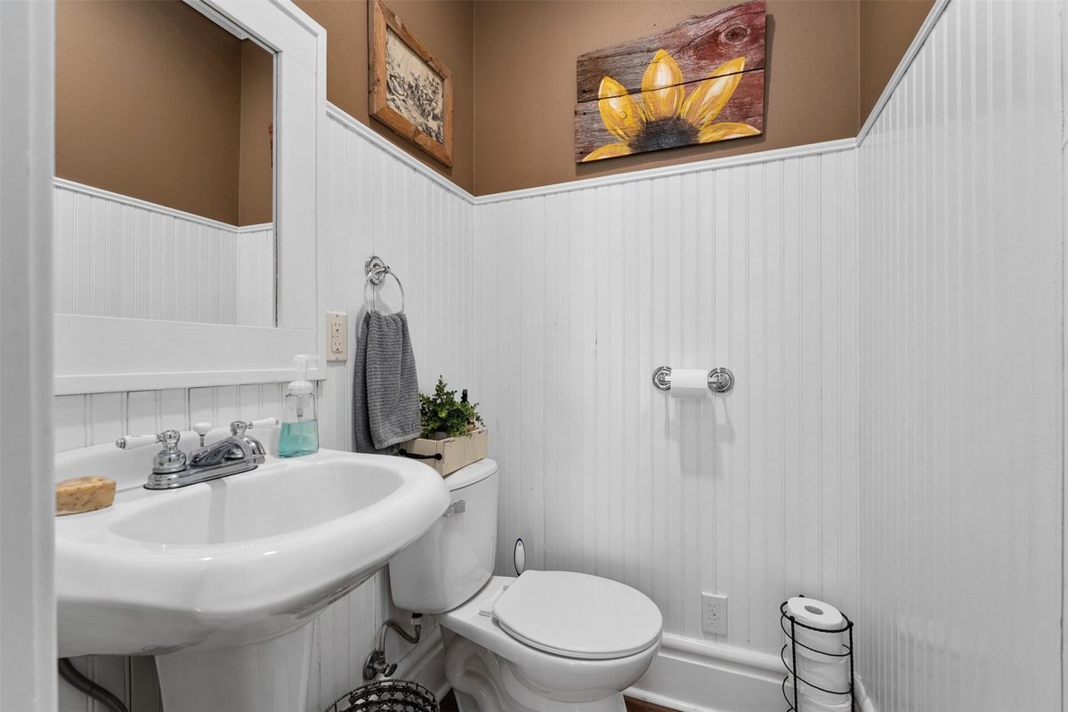 212 Mckinley Avenue, Eau Claire, WI — photo 18