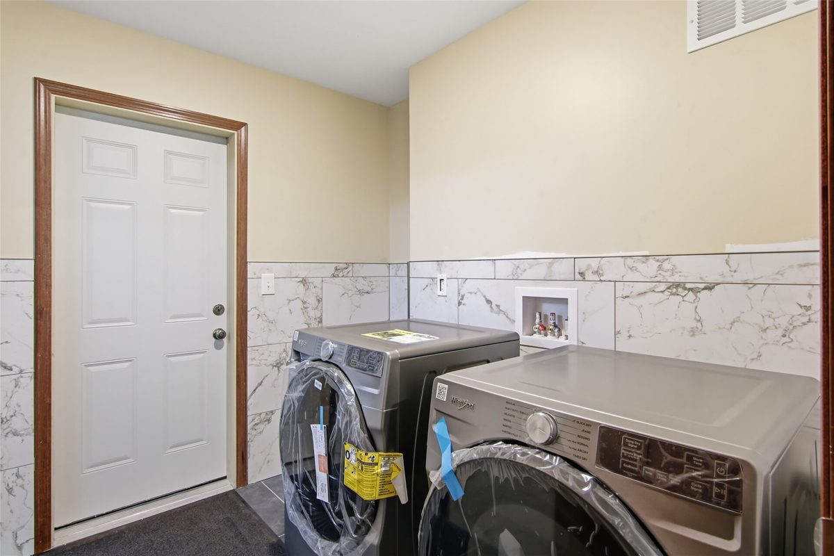 1020 Spruce Street, Black River Falls WI 54615 - Residential house for sale - MLS #1603839 - image28