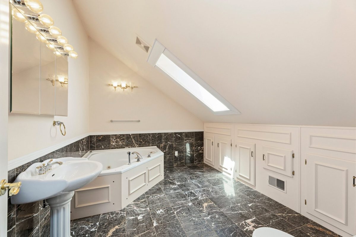 W11480 Avon Road, Alma Center WI 54611 - Residential house for sale - MLS #1601787 - image39