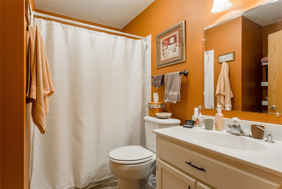 956 Sunflower Way, Amery, WI