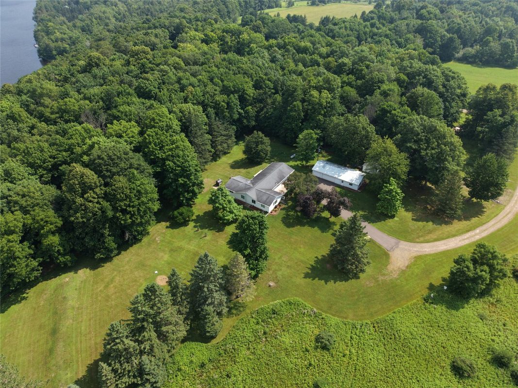 W7724 Bingham Road, Ladysmith, WI