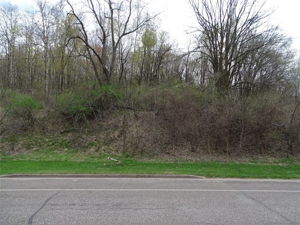 000 Auth Street, Durand, WI
