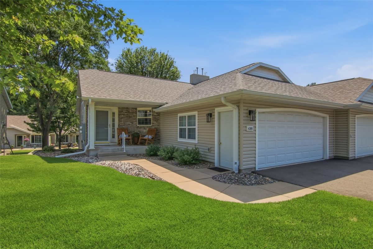 4205 Hamilton Avenue, Eau Claire WI 54701 - Residential house for sale - MLS #1603575 - image2