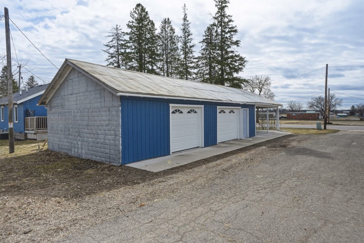 N5379 Walnut Street, Tony, WI