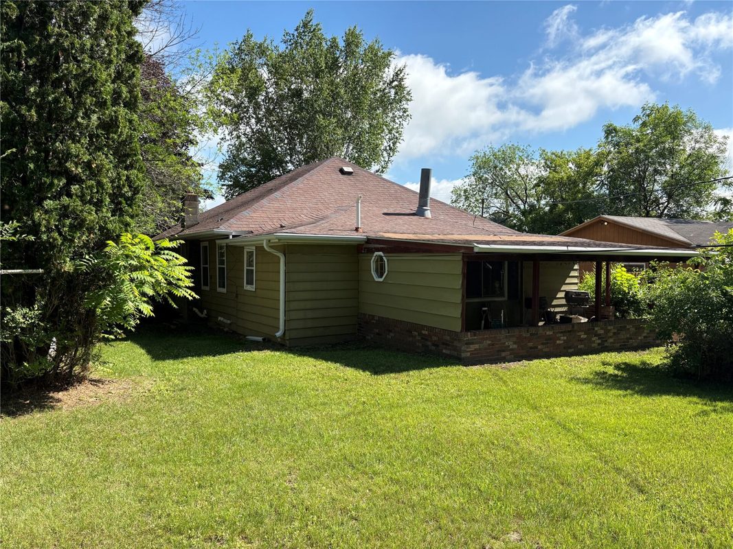 800 Main Avenue, Wheeler WI 54772 - Residential house for sale - MLS #1602891 - image2
