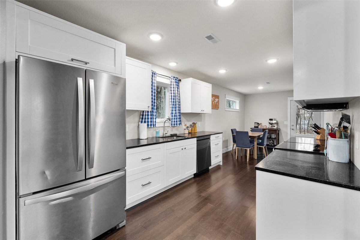 710 Mt Nemo Avenue, Eau Claire WI 54703 - Residential house for sale - MLS #1599262 - image6