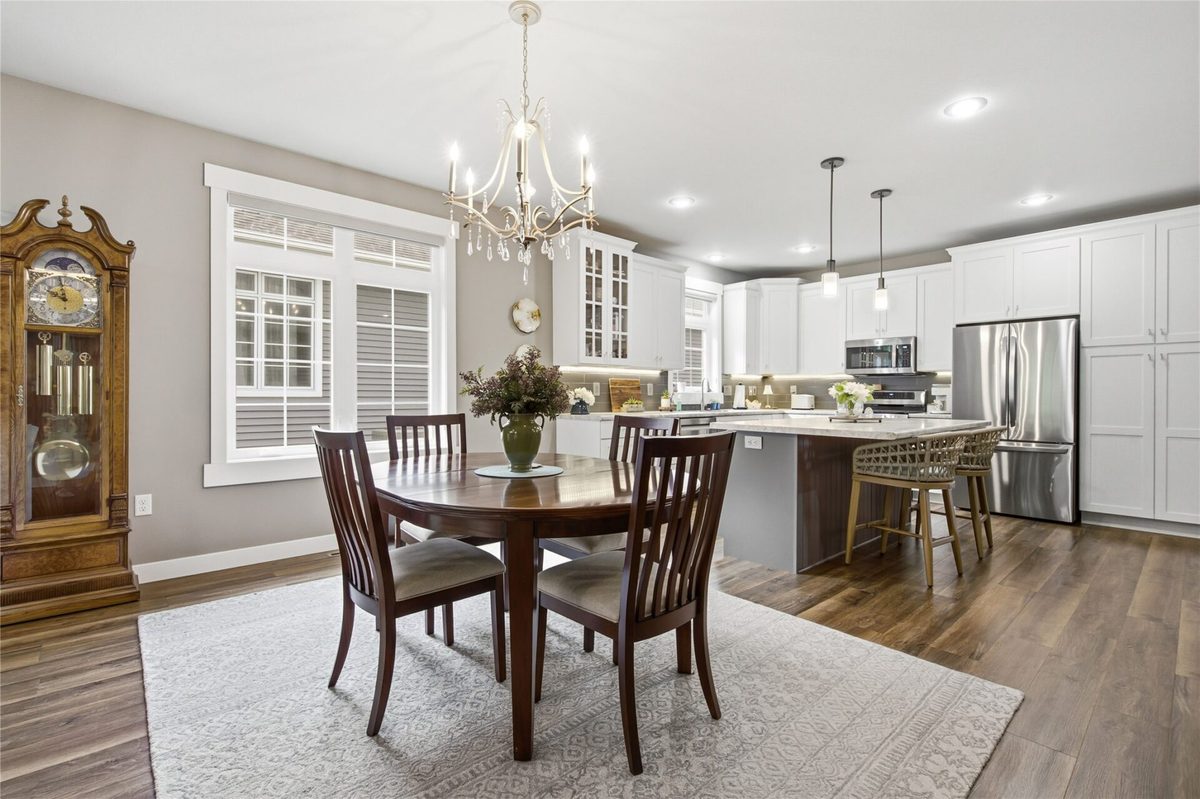 4523 Village Oaks Circle, Eau Claire WI 54701 - Residential house for sale - MLS #1602689 - image11