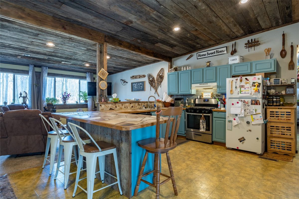 W7719 Wears Road, Catawba WI 54515 - Residential house for sale - MLS #1606127 - image2
