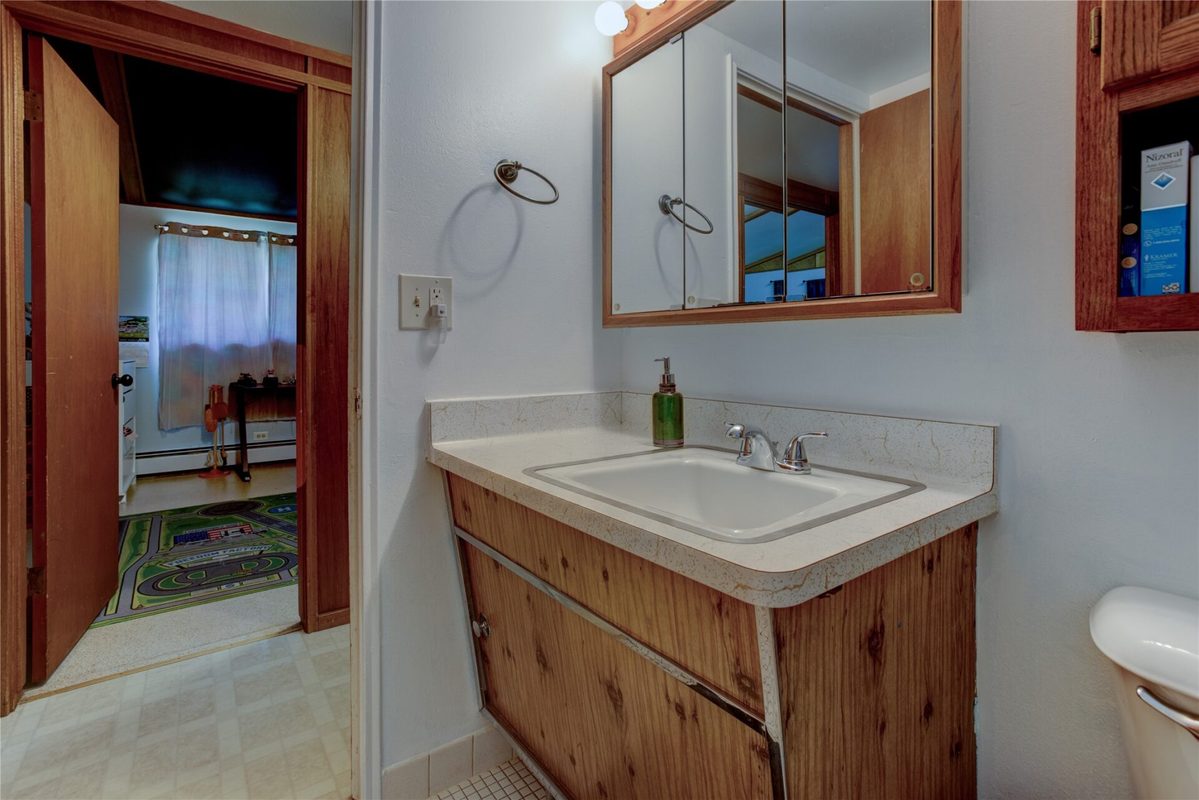 1608 Tainter Street, Menomonie WI 54751 - Residential house for sale - MLS #1603356 - image10