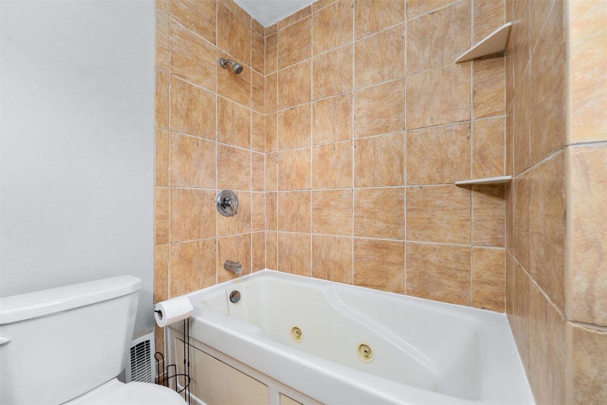 233 Garfield Avenue, Eau Claire WI 54701 - Residential house for sale - MLS #1606145 - image27