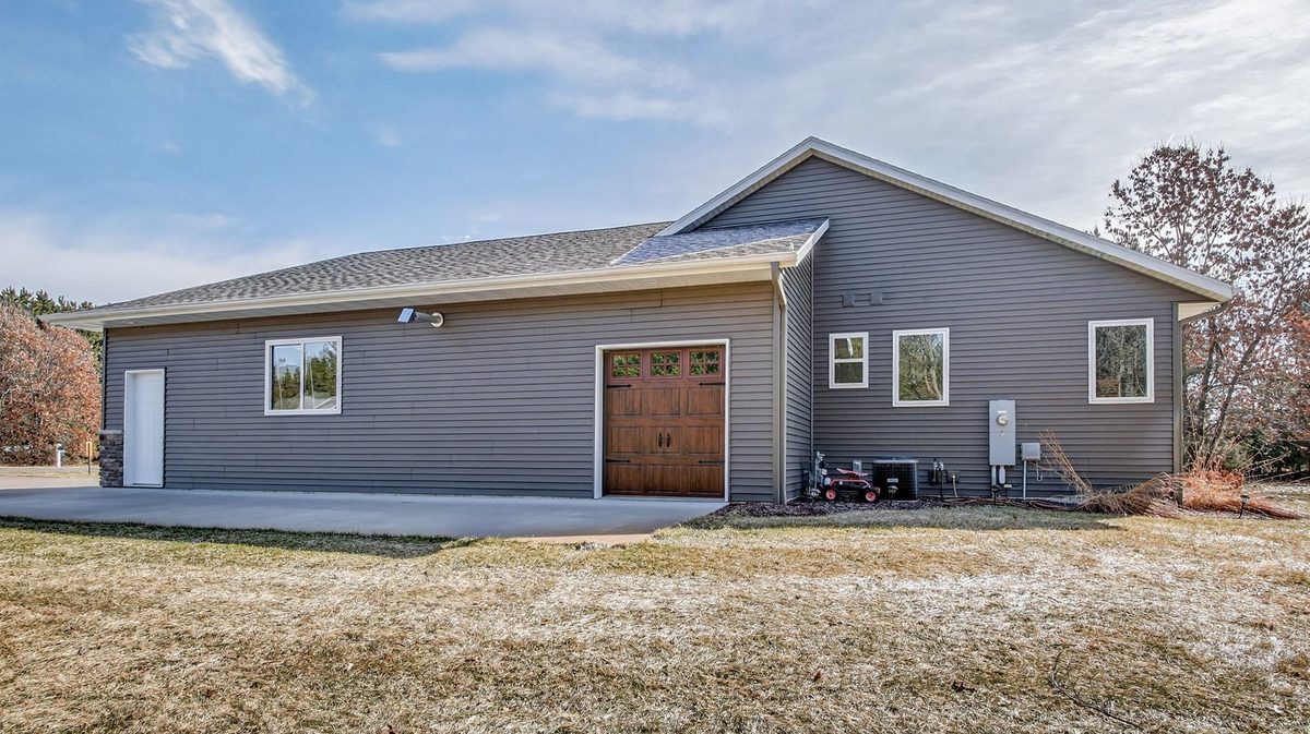 Residential at E3547 Pine Creek Road, Eleva, WI 54738 — photo 20