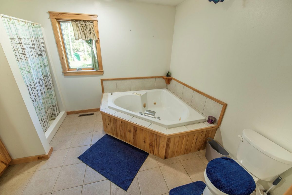 5135 County Road B, Eau Claire WI 54701 - Residential house for sale - MLS #1605067 - image21