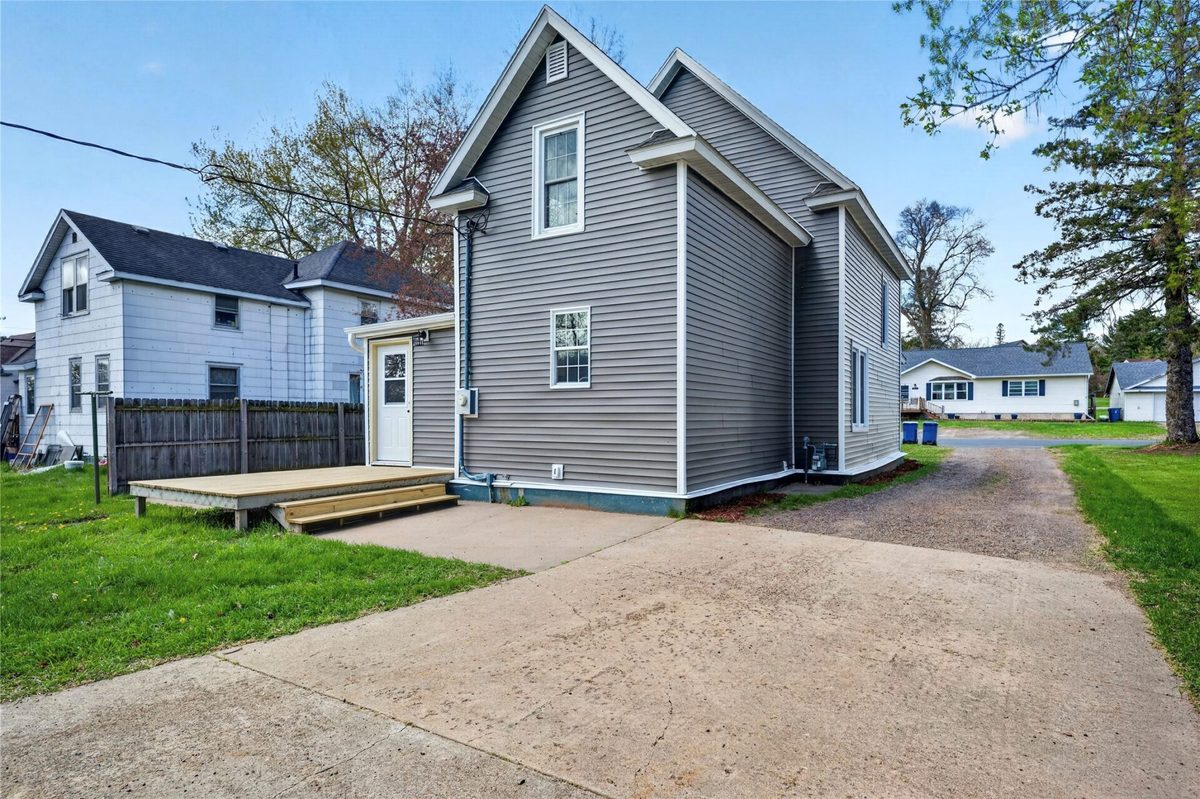 816 Summit Street, Spooner WI 54801 - Residential house for sale - MLS #1600786 - image3