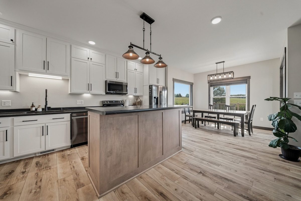 N15452 Castle Oaks Drive, Thorp WI 54771 - Residential house for sale - MLS #1604896 - image3