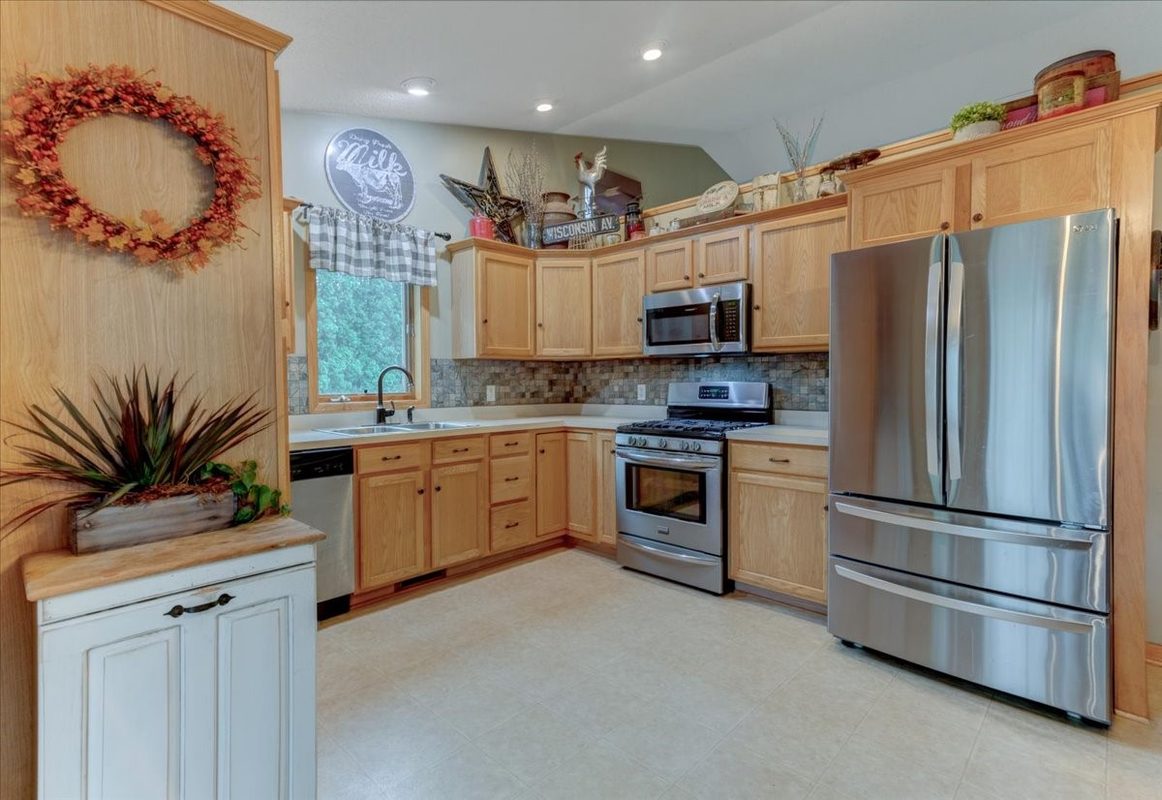 1304 Ballentine Road, Menomonie WI 54751 - Residential house for sale - MLS #1605202 - image6