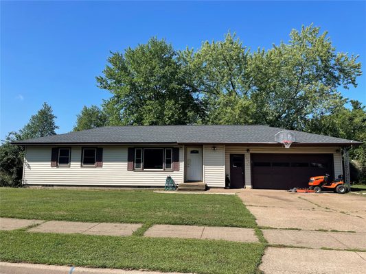 3336 Trimble Street Eau Claire WI 54701