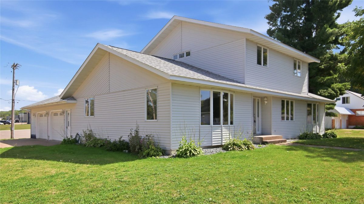 532 Main Street, Cadott WI 54727 - Residential house for sale - MLS #1604558 - image2