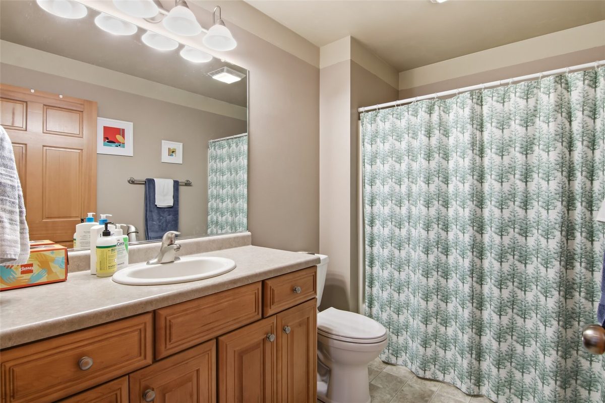4229 Mill Ridge Circle, Eau Claire WI 54703 - Residential house for sale - MLS #1600823 - image15