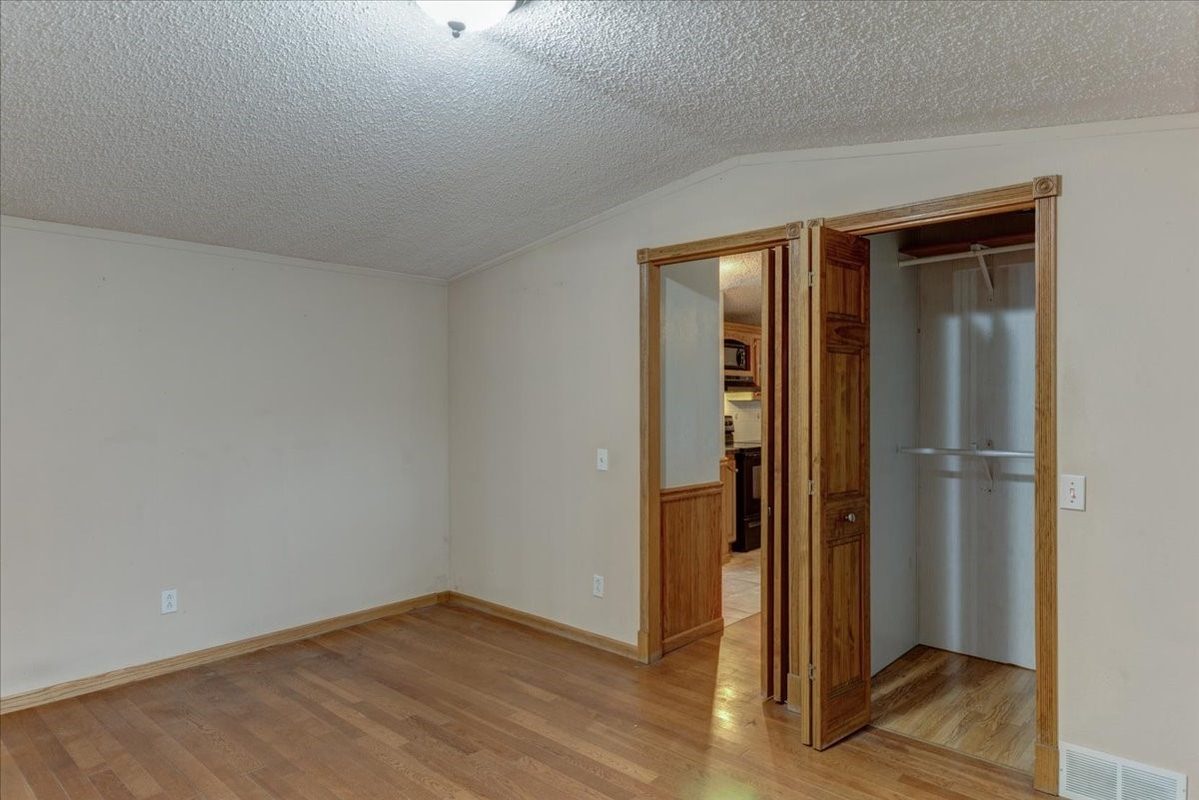 N9912 330th Street, Boyceville WI 54725 - Residential house for sale - MLS #1604139 - image14