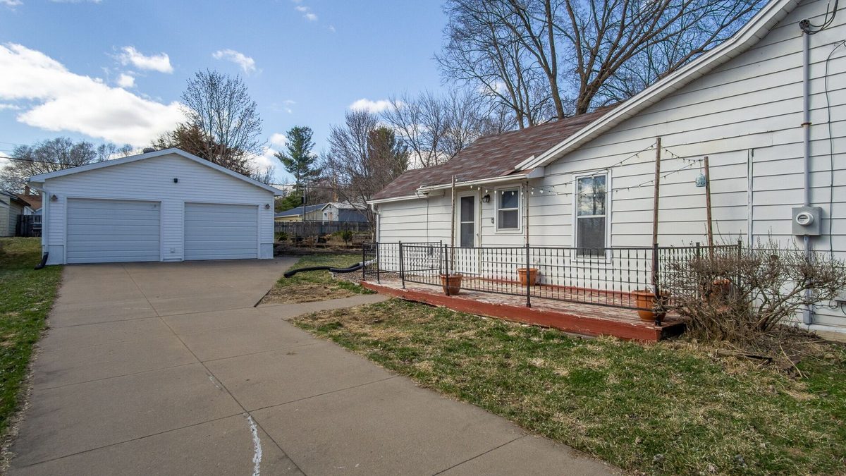 716 Ferry Street Eau Claire WI 54703 — photo 2