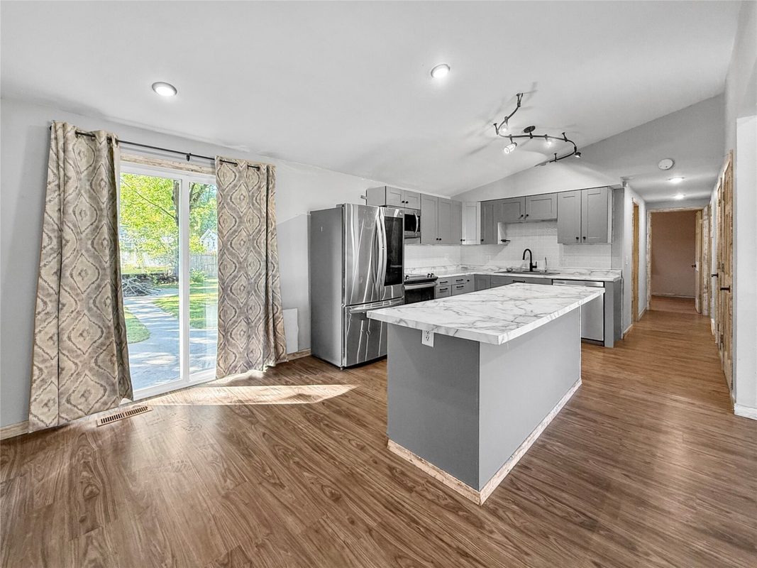 3019 Leslie Lane, Eau Claire WI 54703 - Residential house for sale - MLS #1605247 - image10