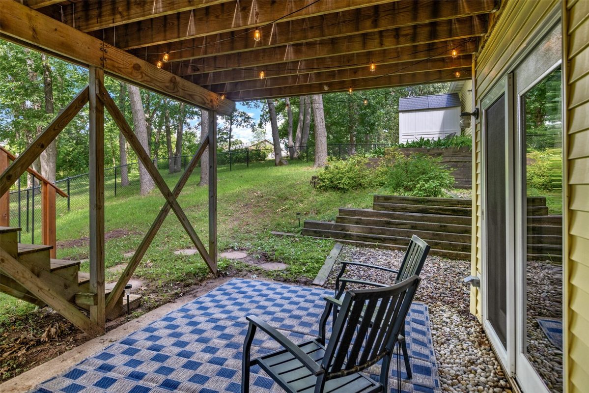 318 Paris Place  Eau Claire WI 54703 — photo 7