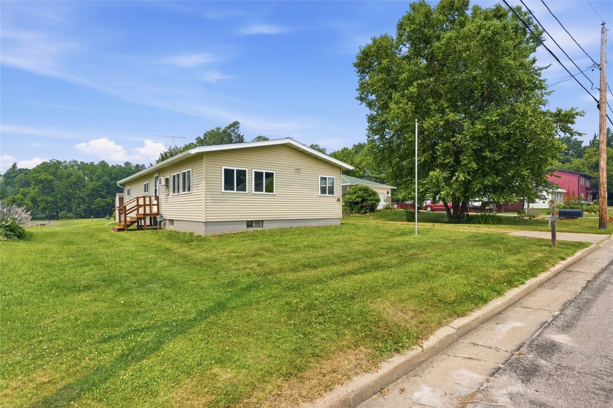 706 Stone Street, Augusta WI 54722 - Residential house for sale - MLS #1604327 - image3