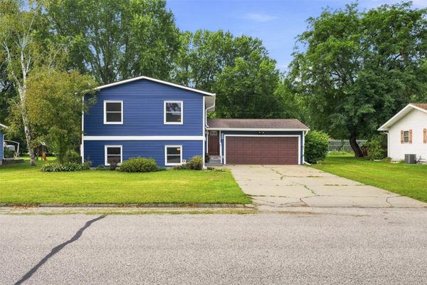 827 E Olson Street Blair WI 54616