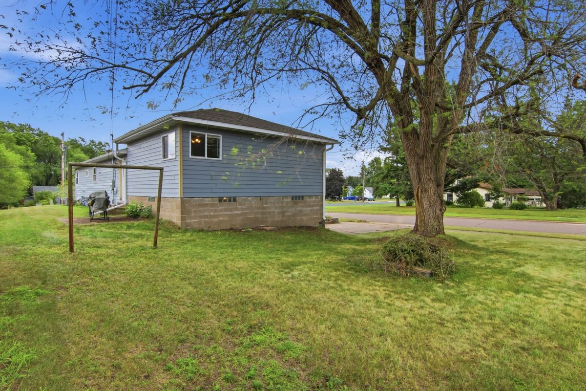 2124 Edgewood Lane, Eau Claire WI 54703 - Residential house for sale - MLS #1604082 - image34