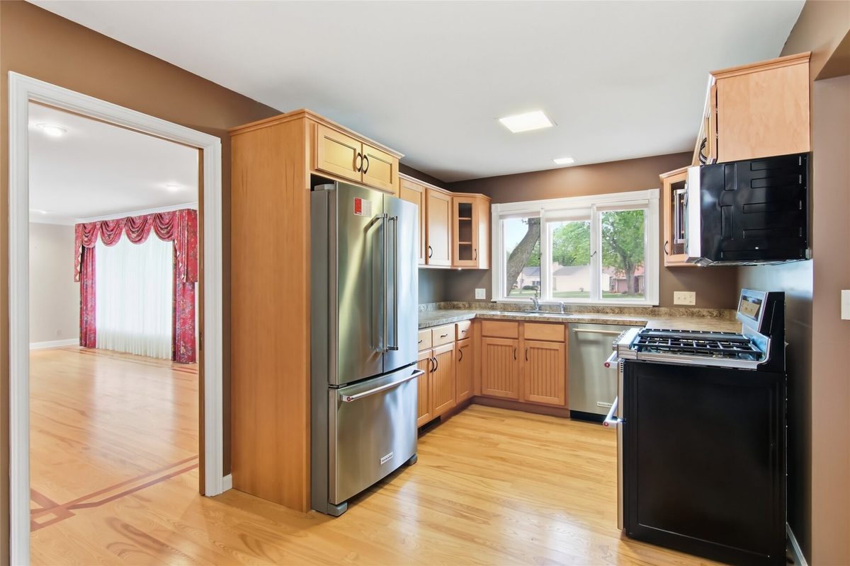 404 MacArthur Avenue, Eau Claire WI 54701 - Residential house for sale - MLS #1605519 - image8