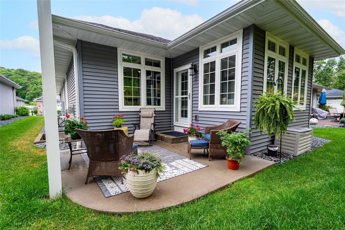 4523 Village Oaks Circle, Eau Claire WI 54701 - Residential house for sale - MLS #1602689 - image36