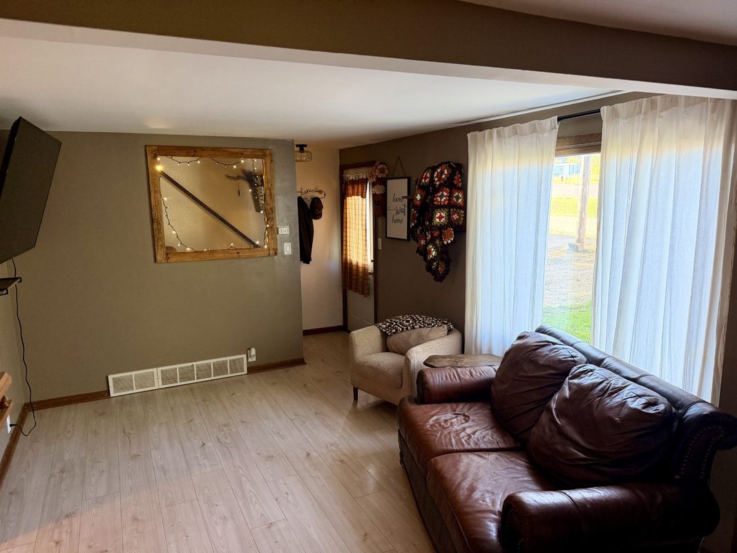 430 6th Avenue, Clear Lake WI 54005 - Residential house for sale - MLS #1604901 - image2