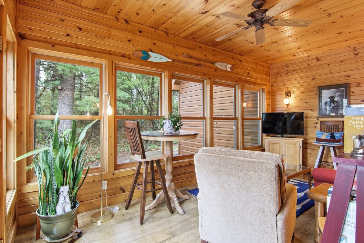 E8200 260th Avenue, Elk Mound WI 54739 - Residential house for sale - MLS #1600905 - image11