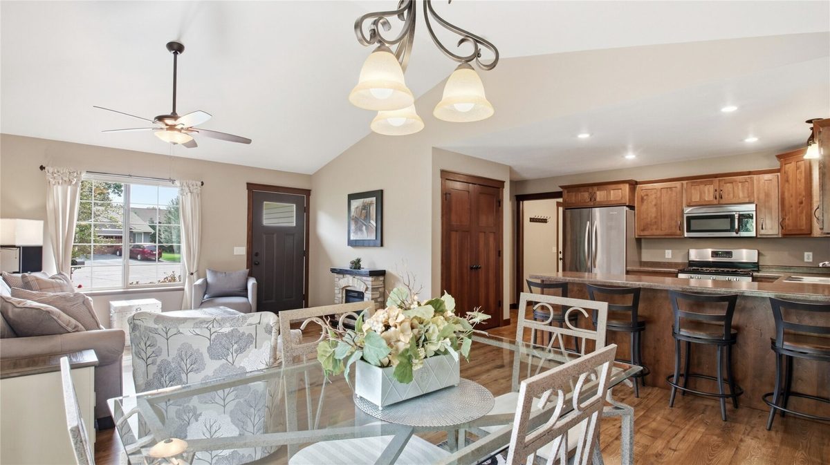 2808 Swallowtail Court, Altoona WI 54720 - Residential house for sale - MLS #1605149 - image10