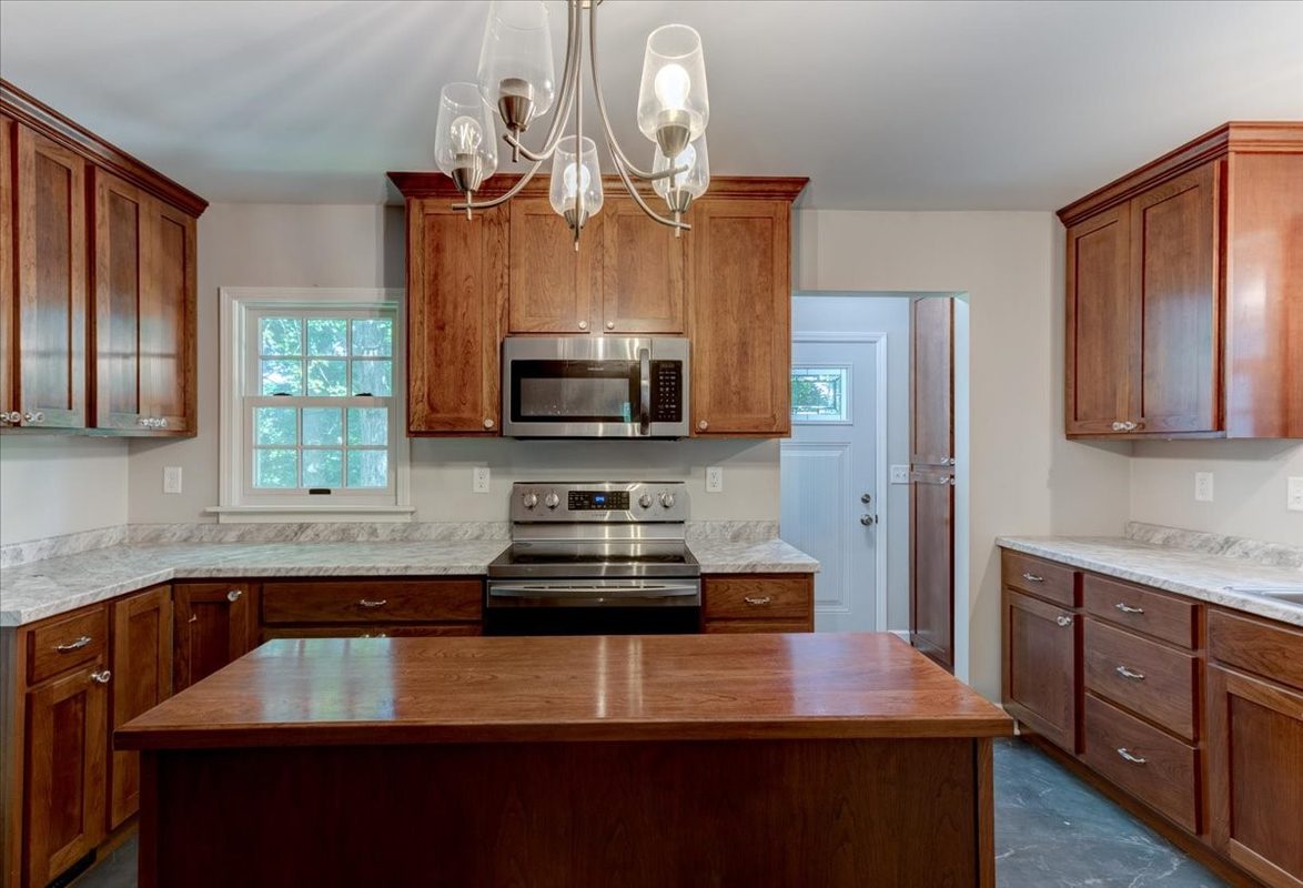 1319 Oakwood Avenue, Menomonie WI 54751 - Residential house for sale - MLS #1602899 - image17