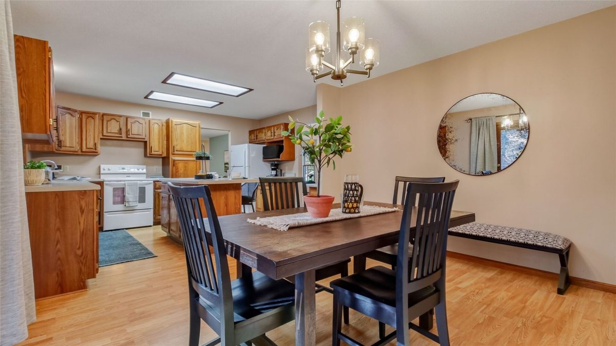 3657 Oak Hill Place, Eau Claire WI 54703 - Residential house for sale - MLS #1605990 - image13