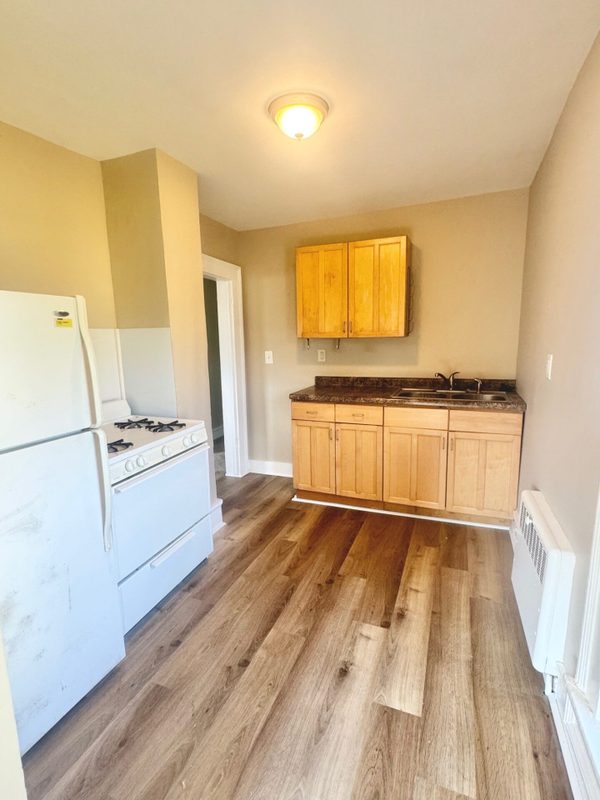 508 Ferry Street 1,2,3,4, Eau Claire, WI — photo 4