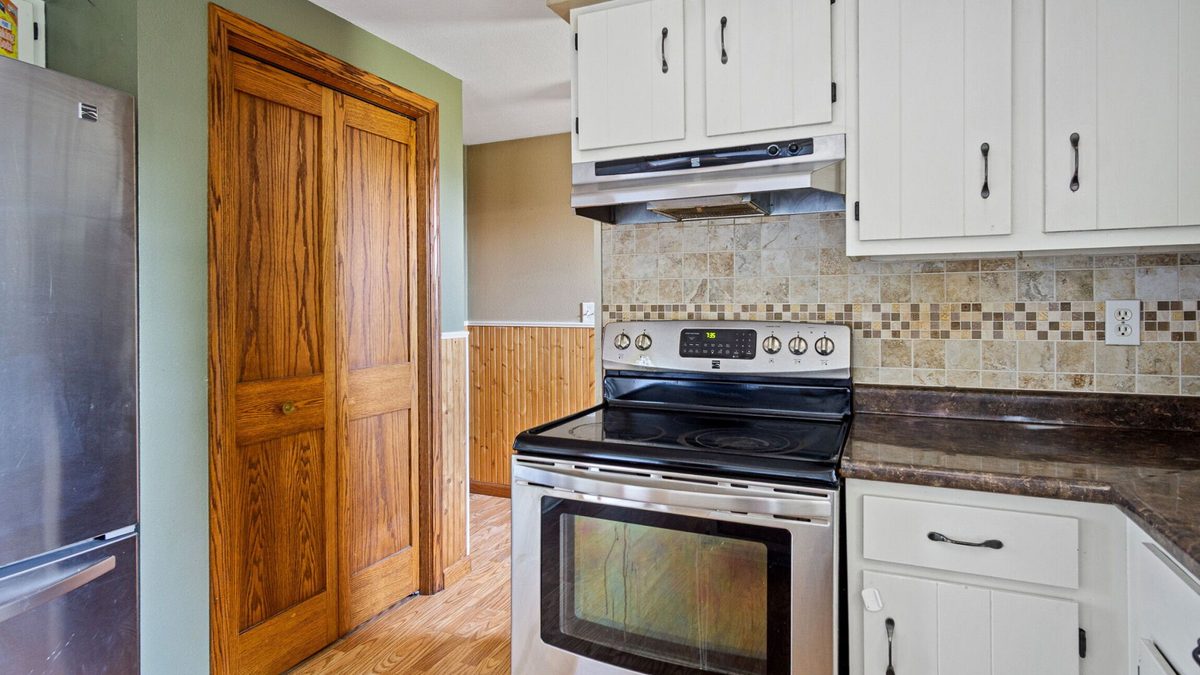 804 Thompson Street, Bloomer WI 54724 - Residential house for sale - MLS #1603700 - image6